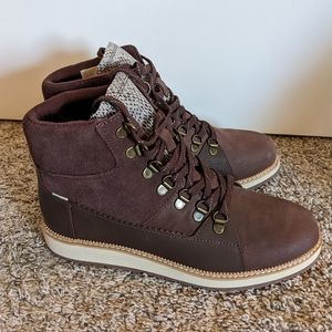 TOMS Womens Size 7.5 Waterproof Mesa Boots Forest Brown Excellent